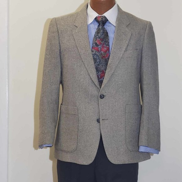 Raffinati Suits & Blazers Vintage Gray Herringbone Tweed Jacket